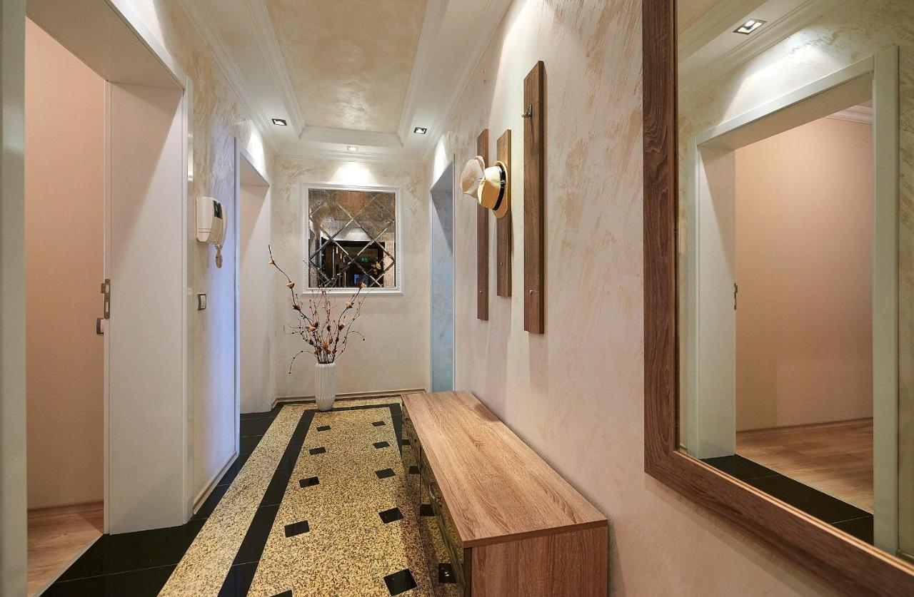 Aparthotel Boutique Rose Gardens Pomorie Exterior foto