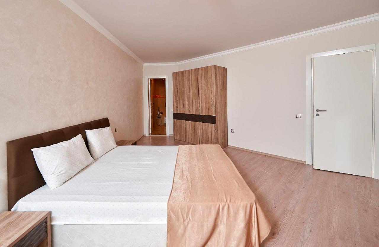 Aparthotel Boutique Rose Gardens Pomorie Exterior foto