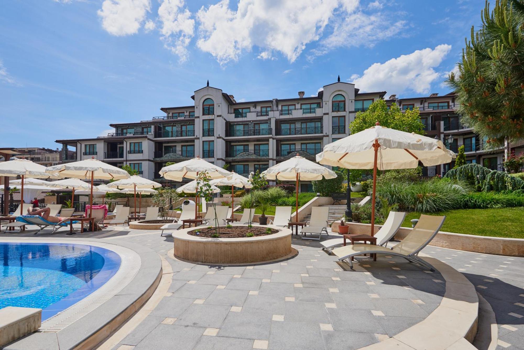 Aparthotel Boutique Rose Gardens Pomorie Exterior foto