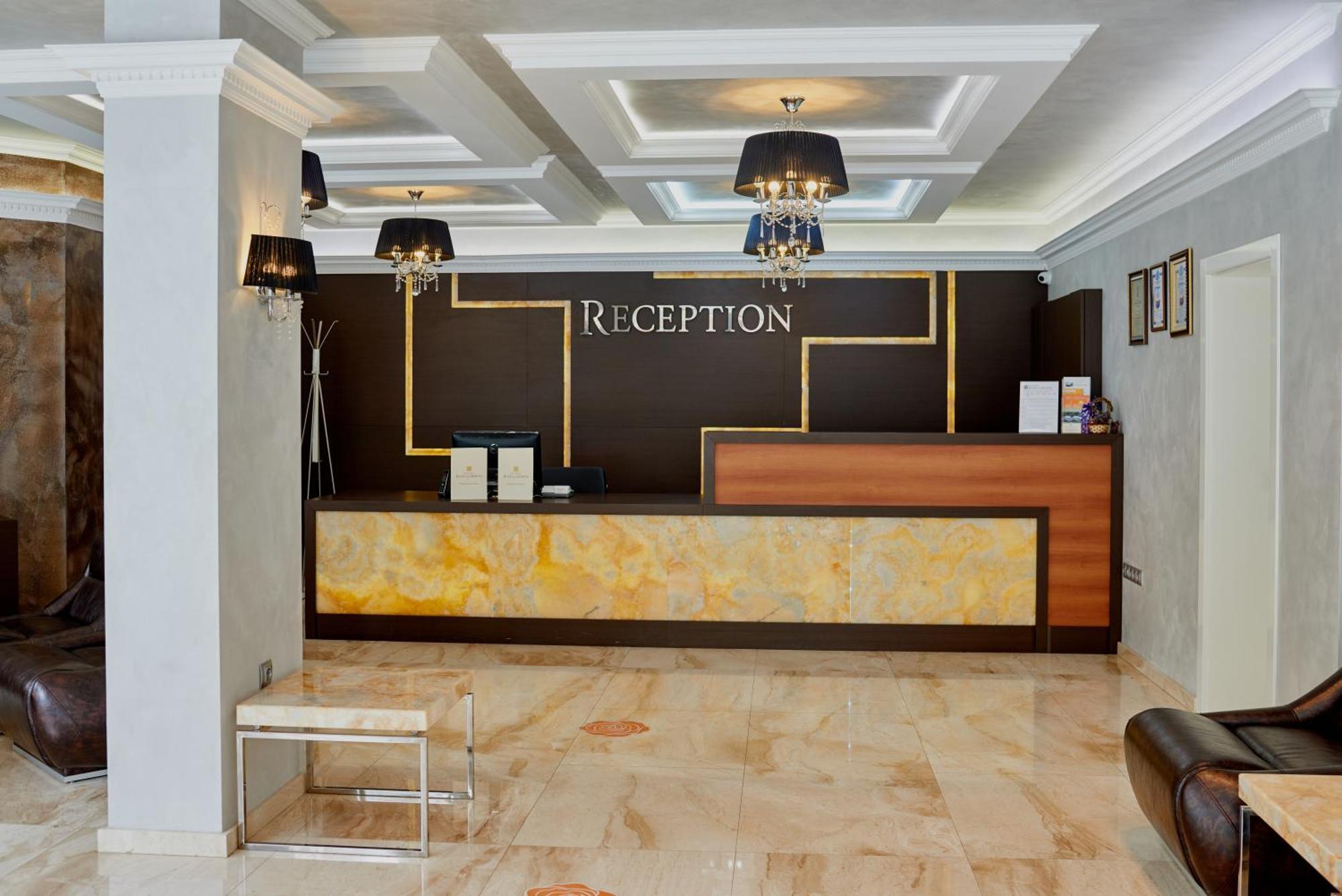 Aparthotel Boutique Rose Gardens Pomorie Exterior foto