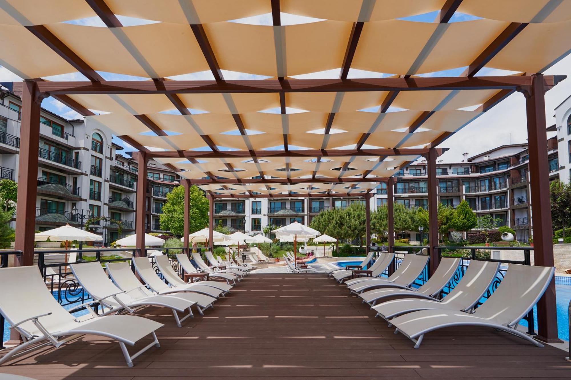 Aparthotel Boutique Rose Gardens Pomorie Exterior foto